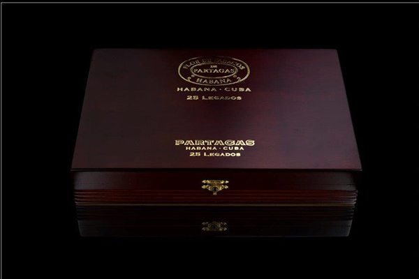 Partagas Legados Edicion LImitada 2020 25-låda. Partagas Legados Edicion LImitada 2020 25-låda.